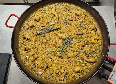 Paella valenciana